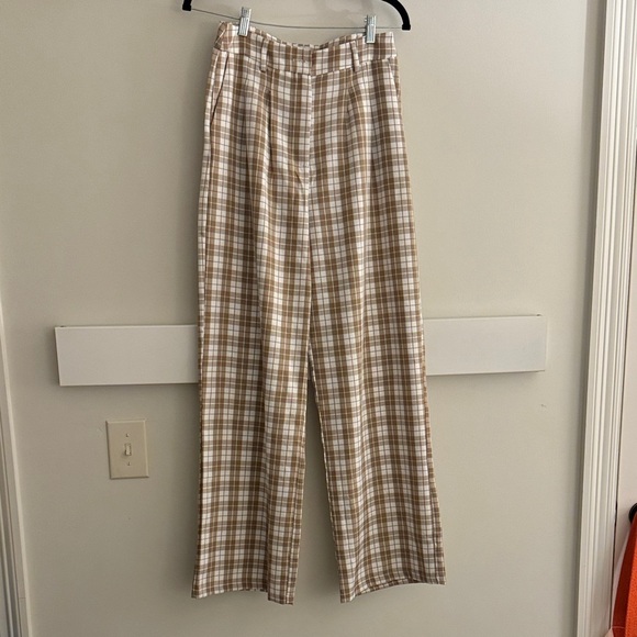 Princess Polly Pants - Princess Polly plaid white and brown trousers